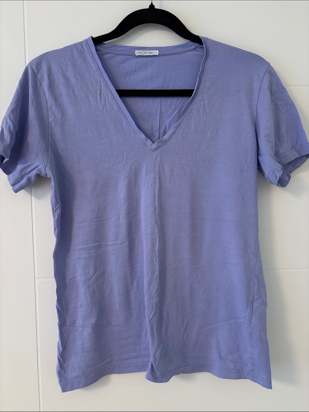 Lavender V-Neck Short Sleeve Tee